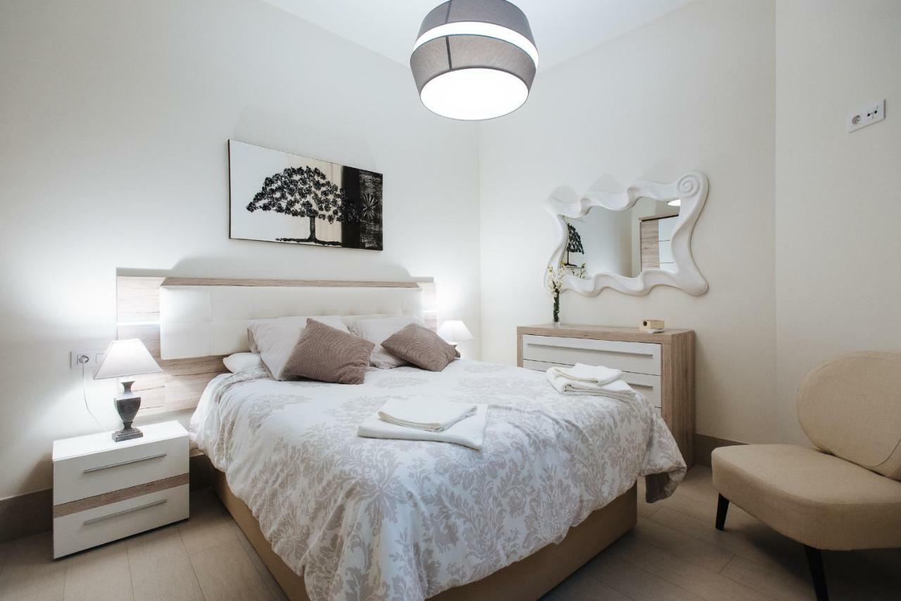 Luxury Apartment Penuelas Free Parking Σεβίλλη Εξωτερικό φωτογραφία